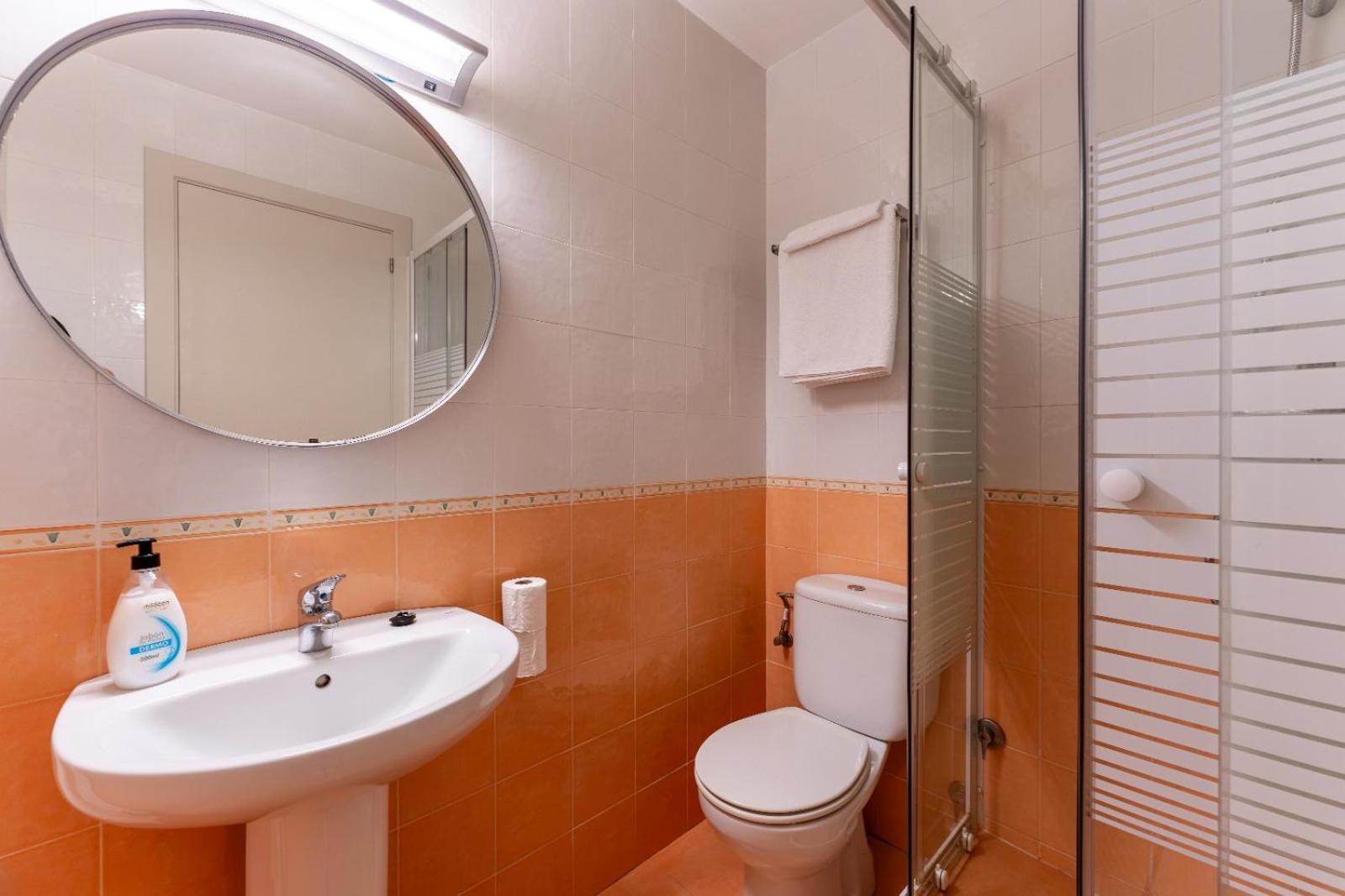 Can Salva Amb Jacuzzi Privat Pensionat Torroella de Fluviá Exteriör bild